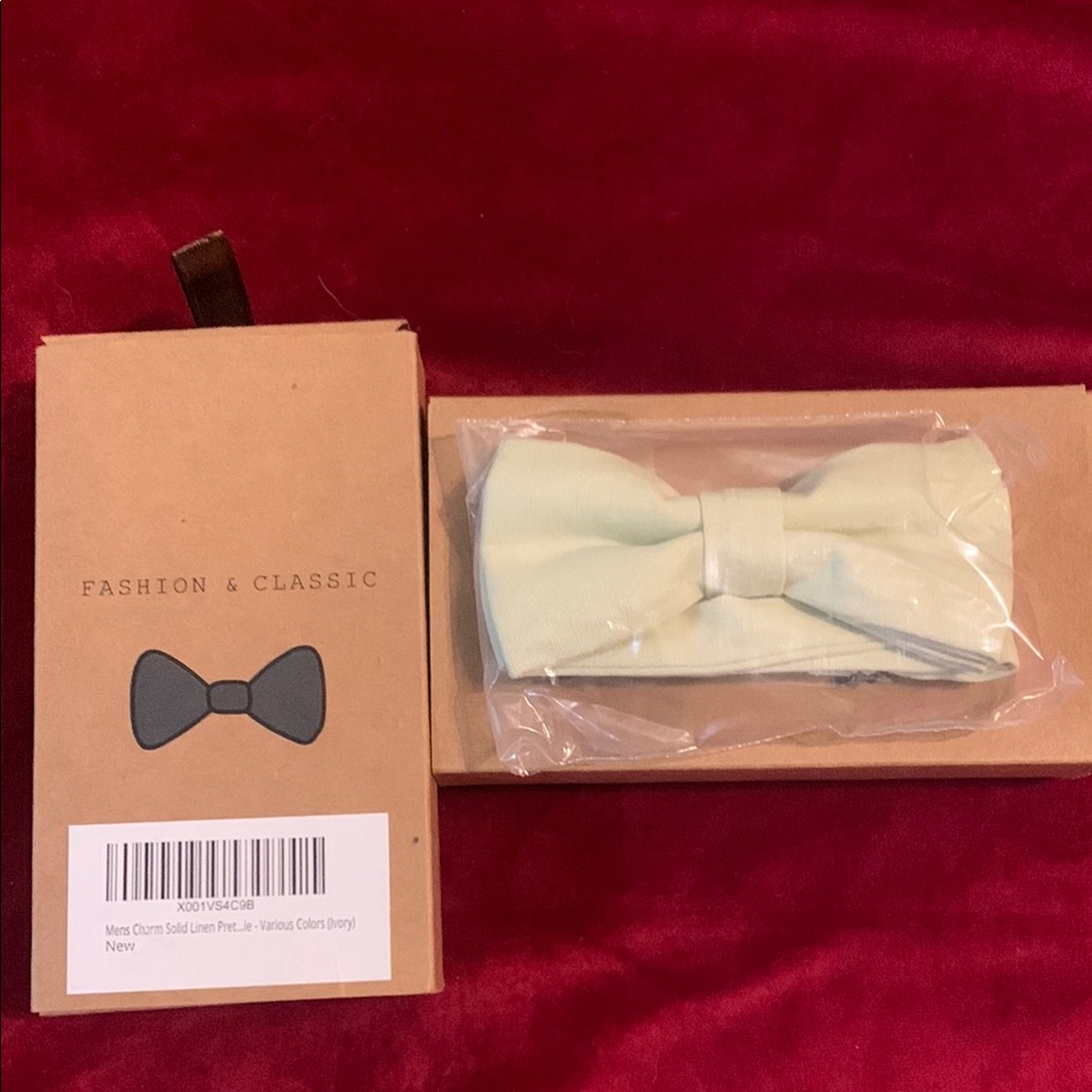 Fashion & Classic Cream Ivory Linen Pre-Tied Set of Bow Ties New in Boxes